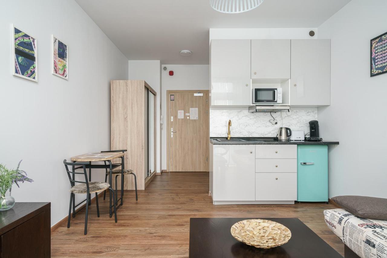 Rentplanet - Apartamenty Zarembowicza II Wroclaw Dış mekan fotoğraf